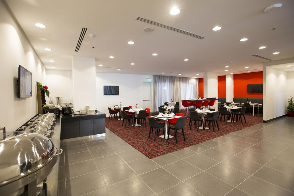 Ramada Encore Al Khobar Olaya Exterior photo